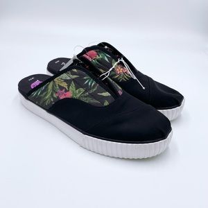 NWT Toms Cordones Indio Mules Sneakers Black Multi Women’s 8.5 Venice Collection